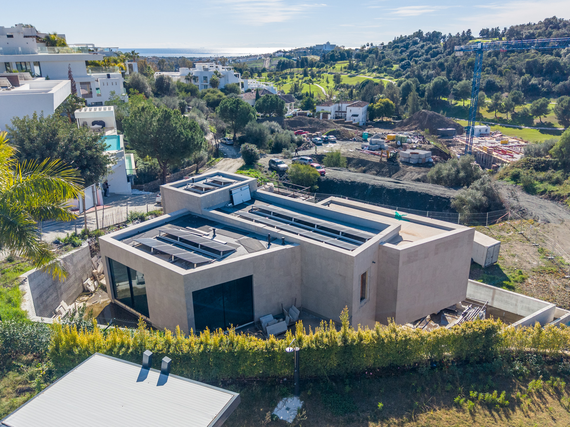 EXCLUSIVE LUXURY CONTEMPORARY VILLA WITH LICENSE – 65% COMPLETED