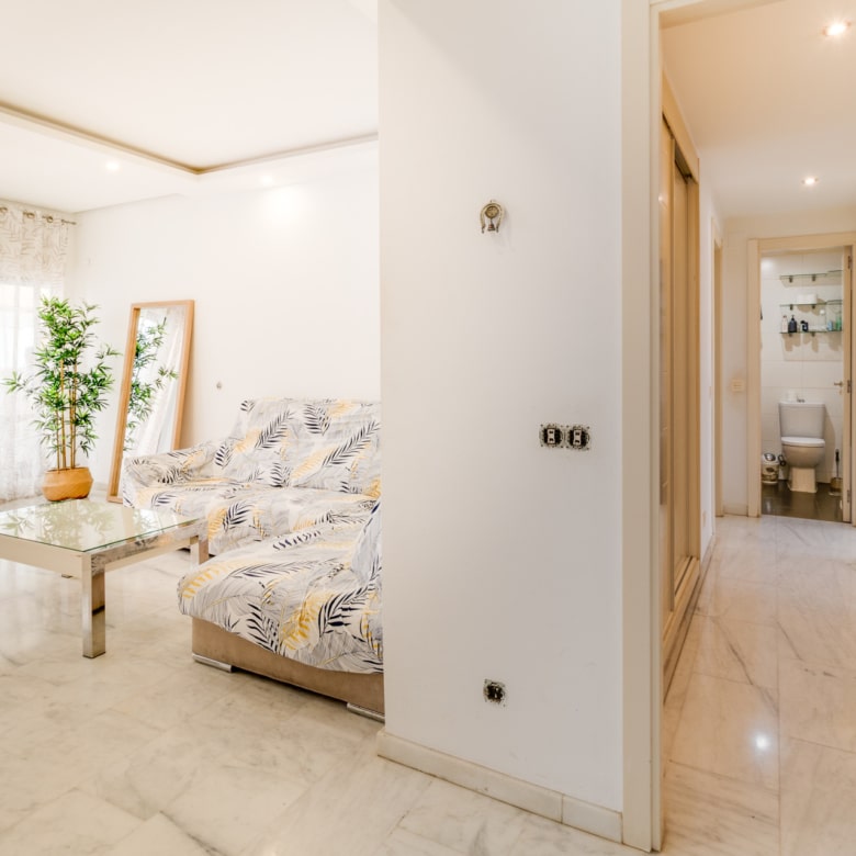 Elegant 3-Bedroom Apartment in Valle Romano