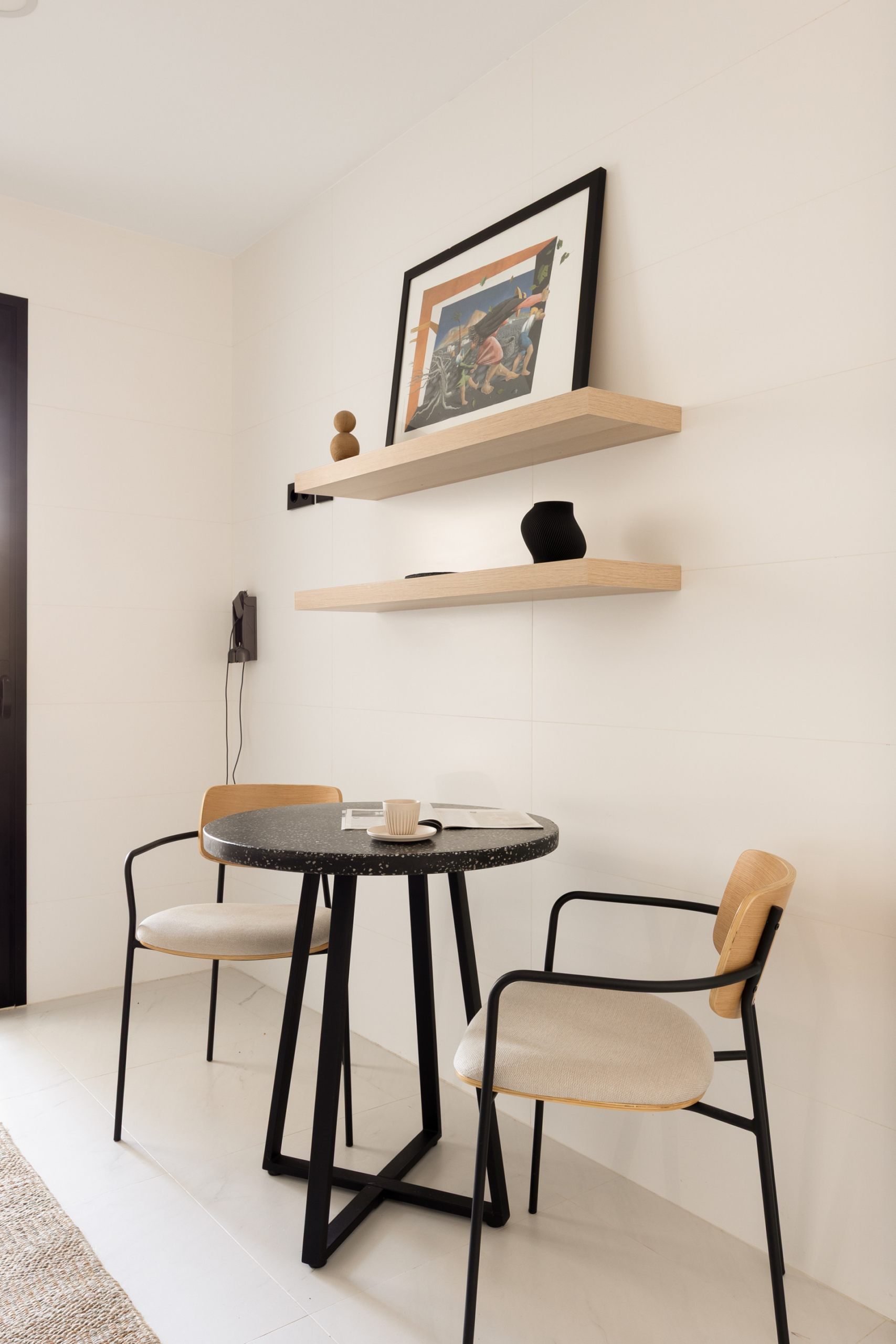 Elegant-Designer-Apartment-for-Sale-in-Mirador-de-Estepona-Hills-with-Rental-License-9 Elegante Apartamento de Diseño en Venta en Mirador de Estepona Hills con Licencia de Alquiler