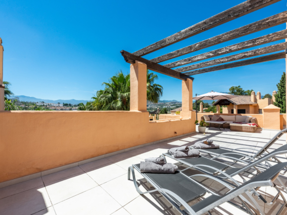 Exclusive Duplex Penthouse in Atalaya.