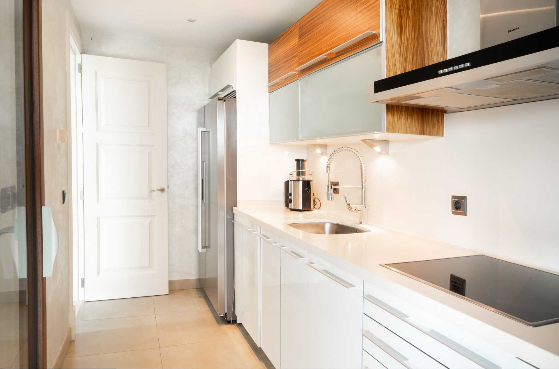 Exclusive-Ground-Floor-Apartment-in-Doncella-Beach-Estepona-7 Exclusive Ground-Floor Apartment in Doncella Beach, Estepona