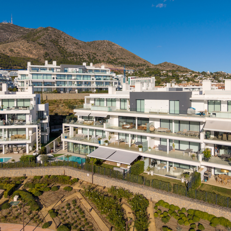 Exclusive Ground-Floor Residence in Higuerón West – Move-In Ready Luxury