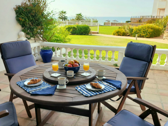 Exclusive South-Facing Beachfront Townhouse with Panoramic Sea Views