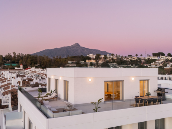 Exclusive True Penthouse in La Campana with 4 Bedrooms.