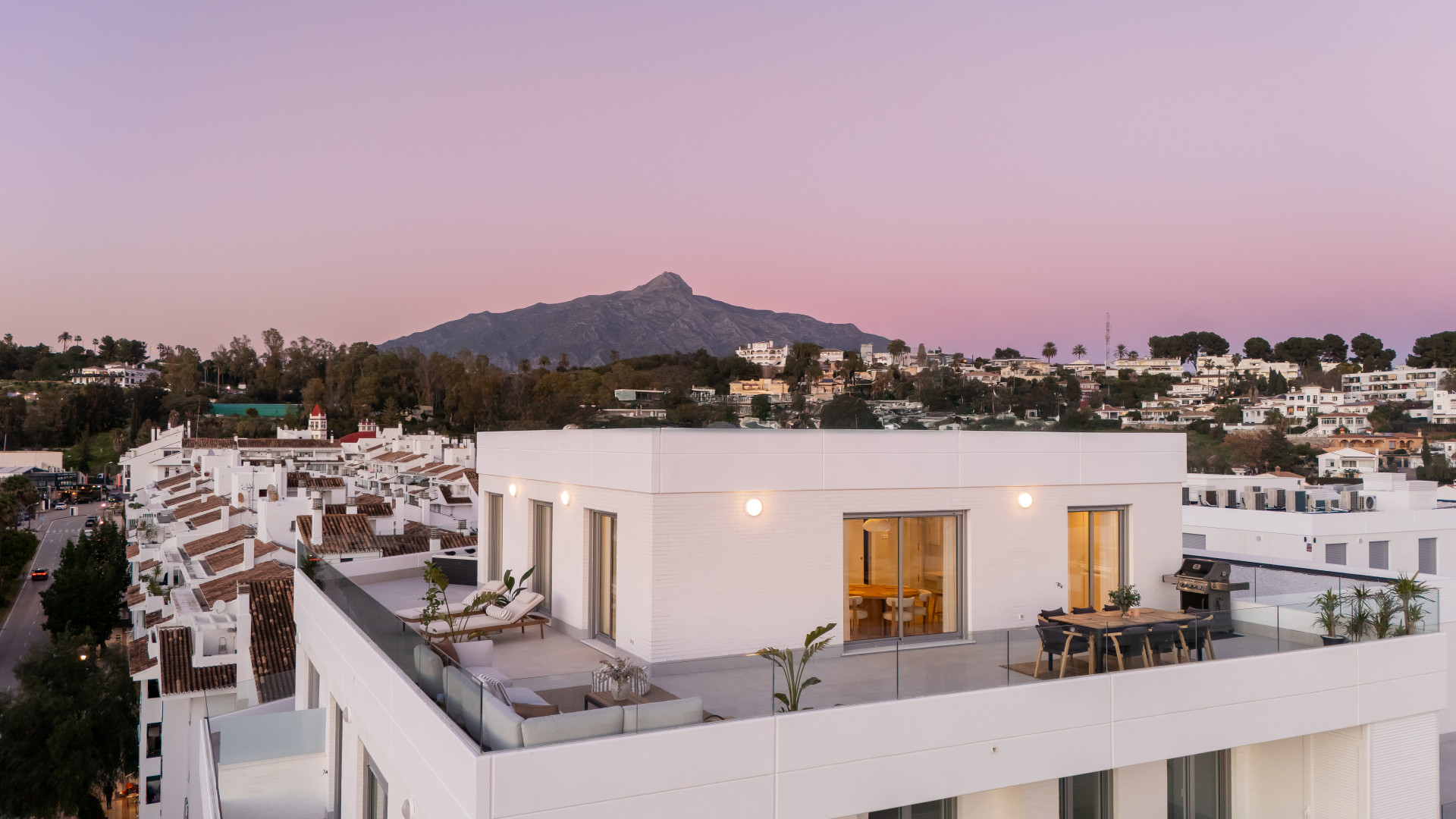 Exclusive True Penthouse in La Campana with 4 Bedrooms