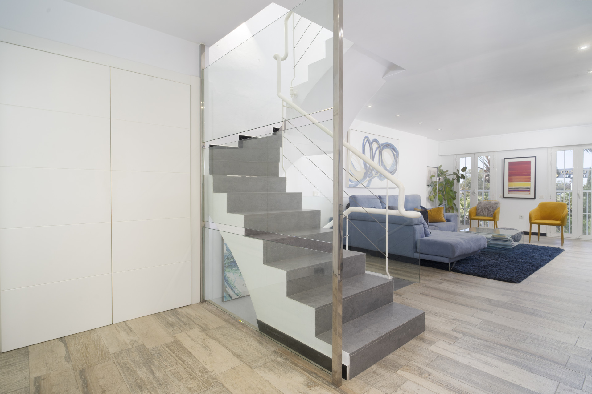 Exklusives-Stadthaus-in-bester-Lage-von-Nueva-Andalucia-6 Exclusive townhouse in Puerto Banus/Nueva Andalucía location
