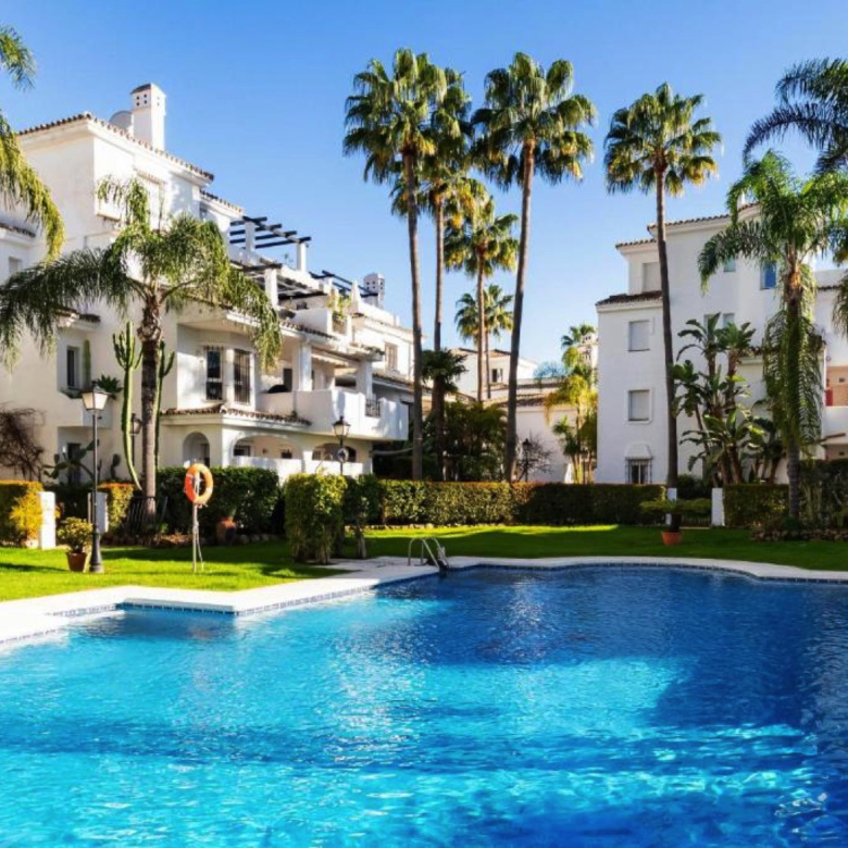 Fully Renovated Apartment Ready to Move In – Los Naranjos
