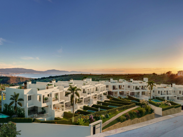 Golden View II, contemporary style townhouses in Manilva