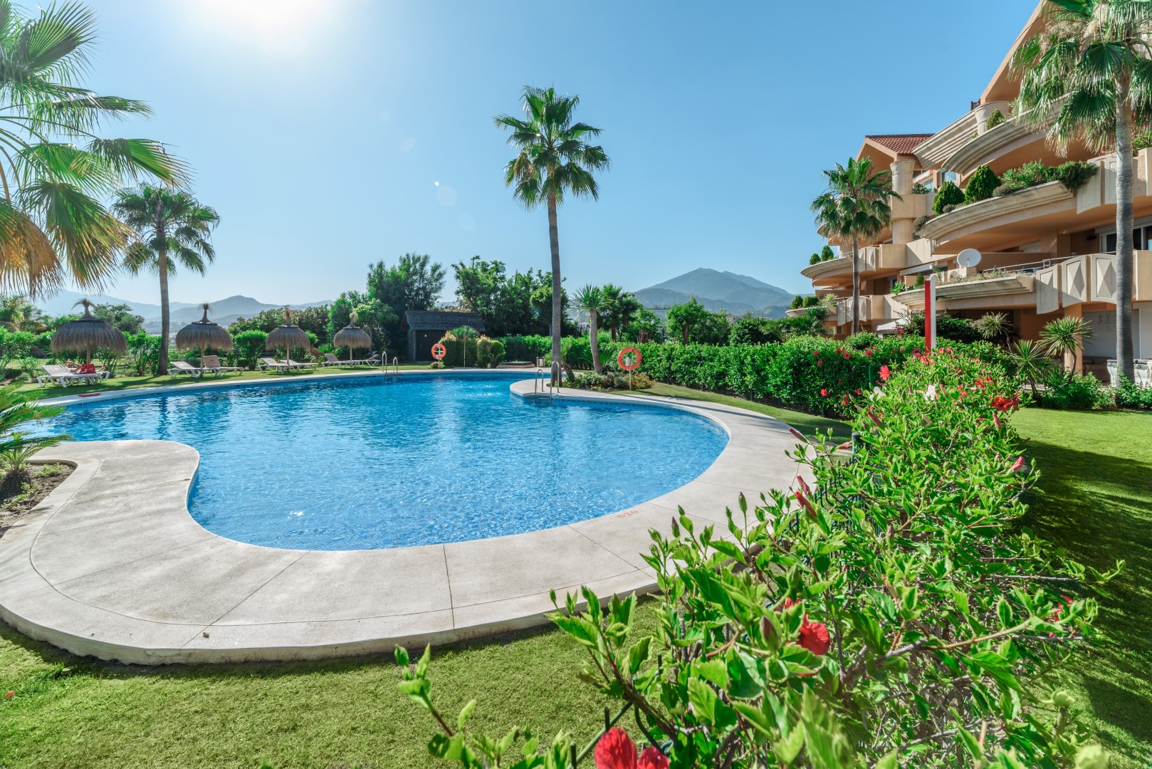 Großzügige Wohnanlage in Magna Marbella