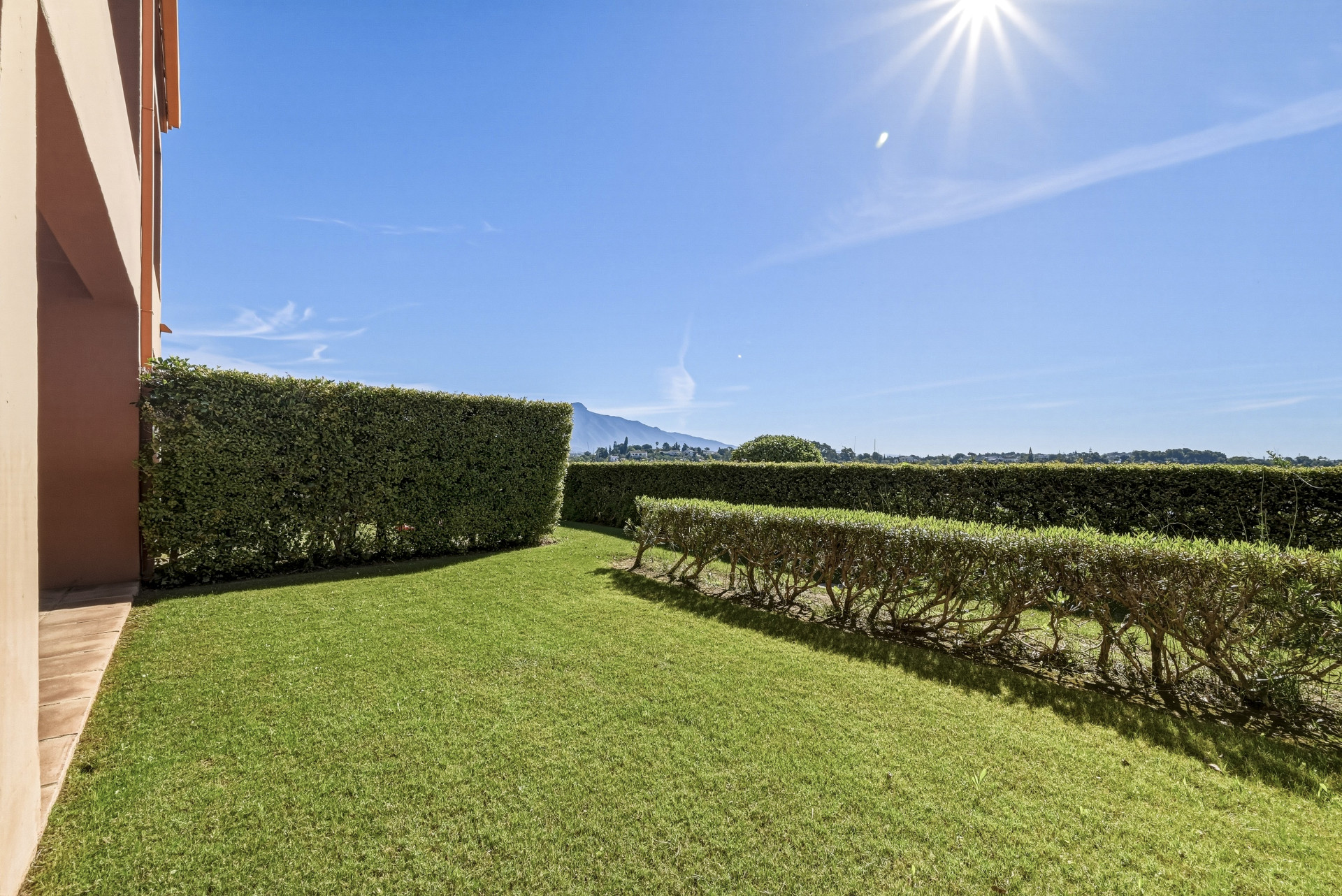 Ground Floor Apartment in Benatalaya – Private Garden, 24H Security & Prime Location