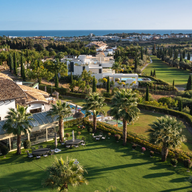Luxury Villa in Los Flamingos, Benahavis – Exclusive 8-Bedroom Residence with Sea Views