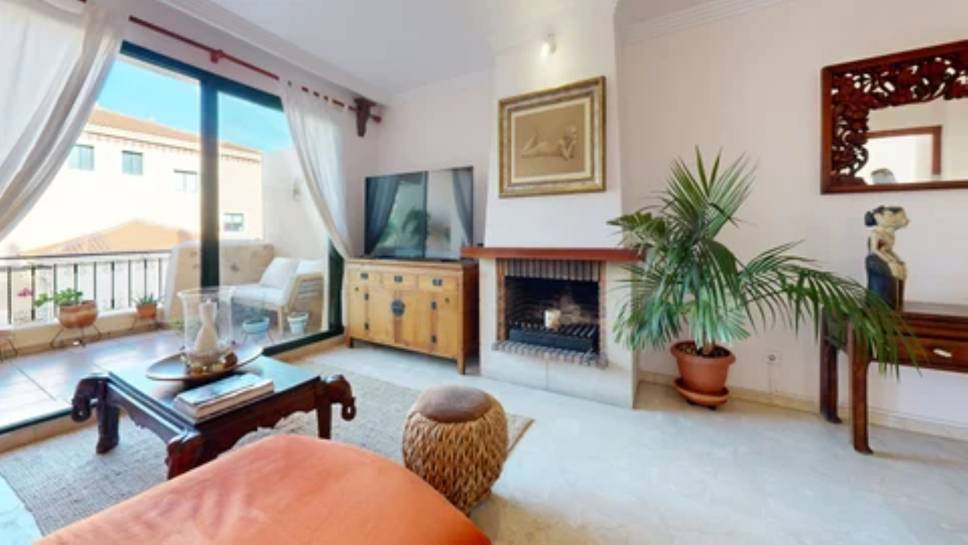 Magnificent 3-bedroom duplex apartment near by Duquesa