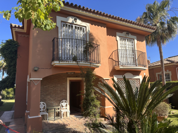 Mediterranean-style Detached Villa in Private Gated Community with Communal Amenities