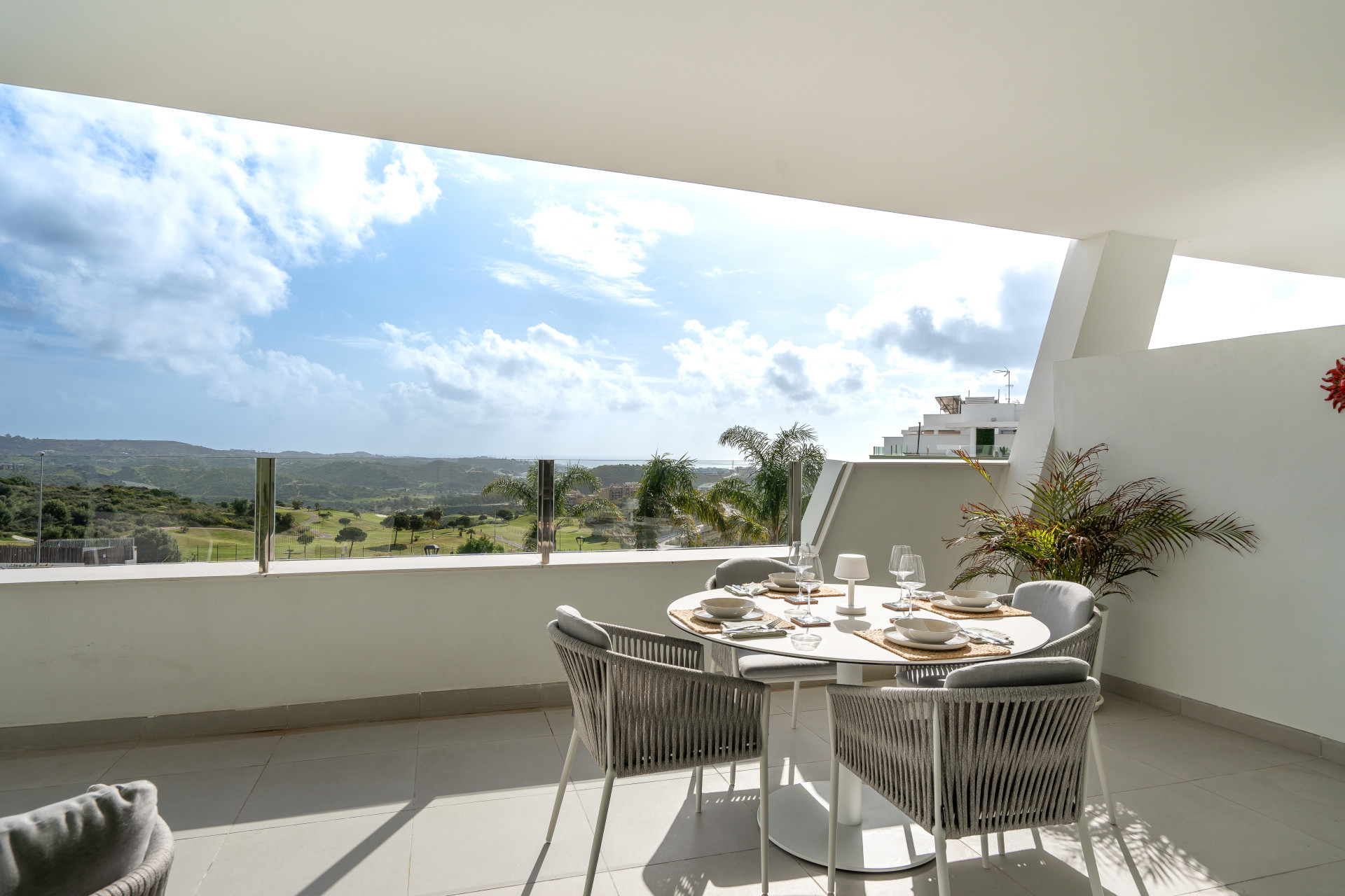 Middle floor Apartment (117m²)