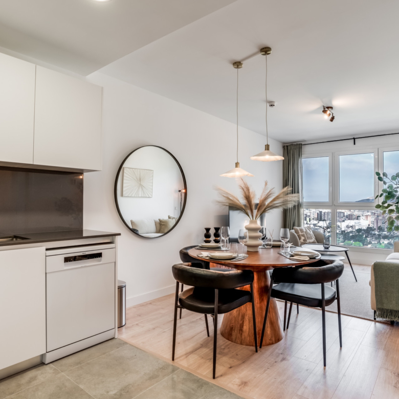 Modern Apartment in Malaga Urban Sky Tower – 25th Floor with Stunning City Views
