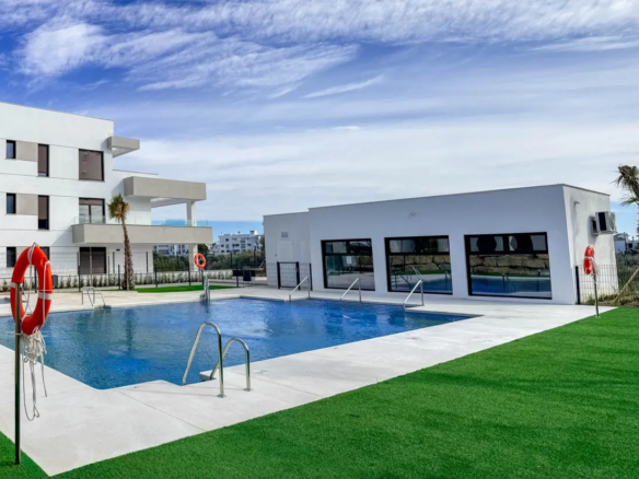 Modern and efficient living in Estepona