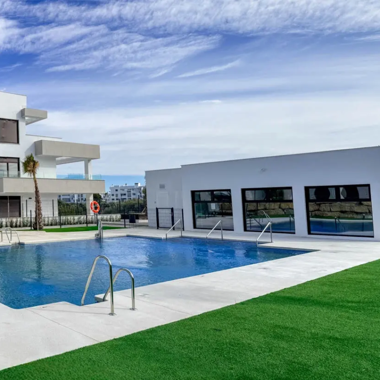 Modern and efficient living in Estepona