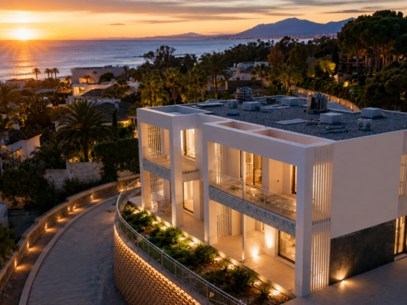 New build townhouses in Elviria Beach, Marbella