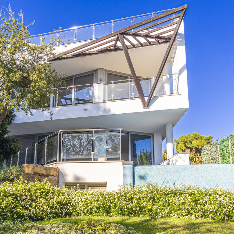 One of the finest properties in the exclusive Meisho Hills residential complex, in Sierra Blanca.
