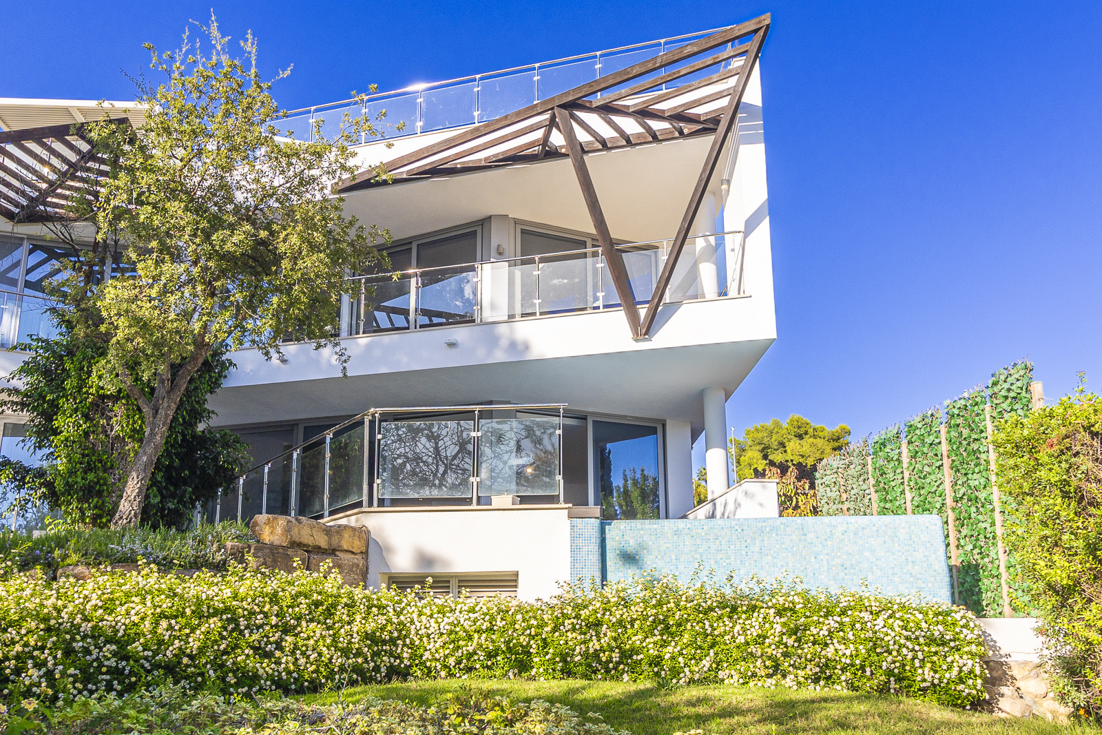 One of the finest properties in the exclusive Meisho Hills residential complex, in Sierra Blanca.