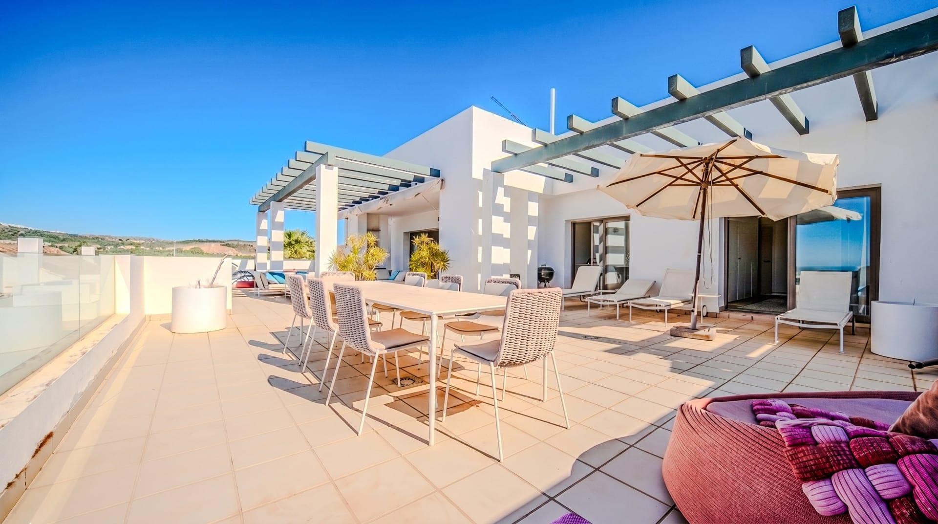 Penthouse in erster Golflinie mit Panoramablick in Las Terrazas de Cortesín, Finca Cortesin, mit 3 Schlafzimmern, großzügigen Terrassen und Resort-Sicherheit.