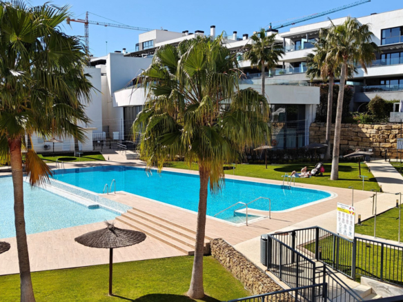 Rare 4-Bedroom Apartment with Stunning Sea Views & 43 m² Terrace