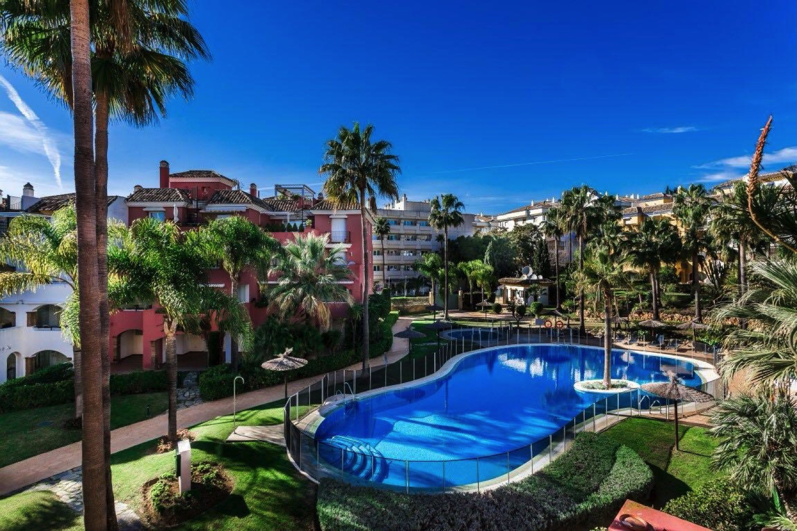 Spacious-Duplex-Apartment-with-Large-Terraces-amp-Solarium-–-Golden-Mile-1 Spacious Duplex Apartment with Large Terraces & Solarium – Golden Mile