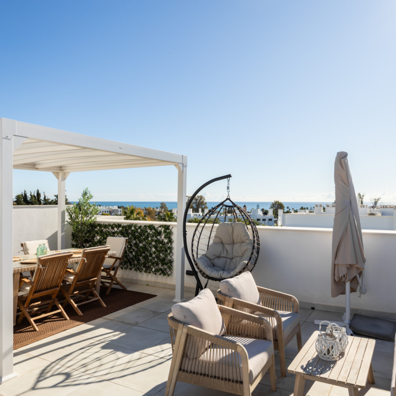 This townhouse in Los Miradores del Sol, Bel-Air Estepona