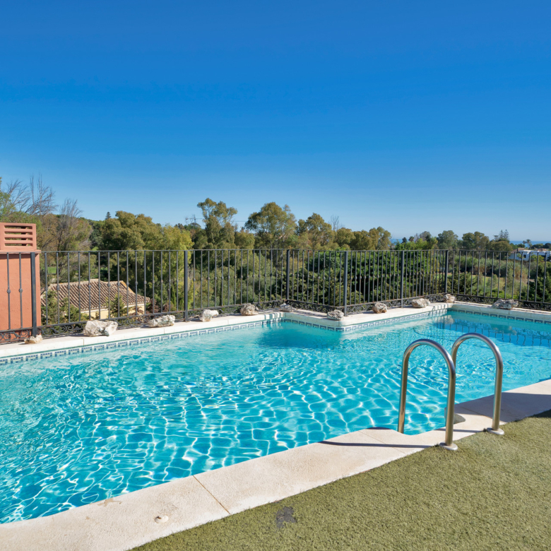 Unique Luxury Triplex Penthouse in Alhambra del Golf IV – Guadalmina Baja