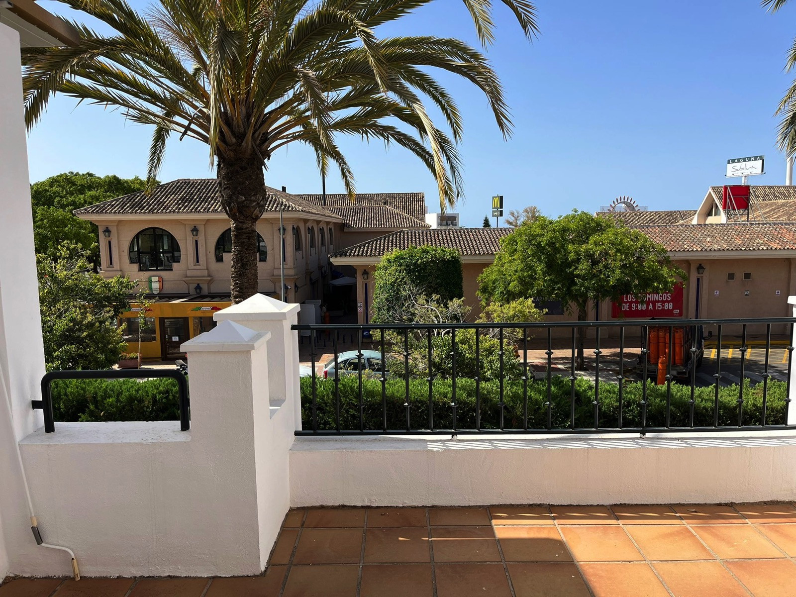 Unique Opportunity Spacious Duplex in Secure Gated Urbanisation Bulevar Area