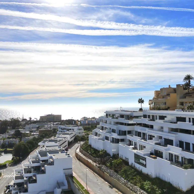 Unrivalled views in a vibrant setting