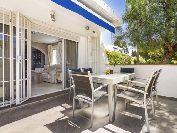 WALKING DISTANCE PUERTO BANUS