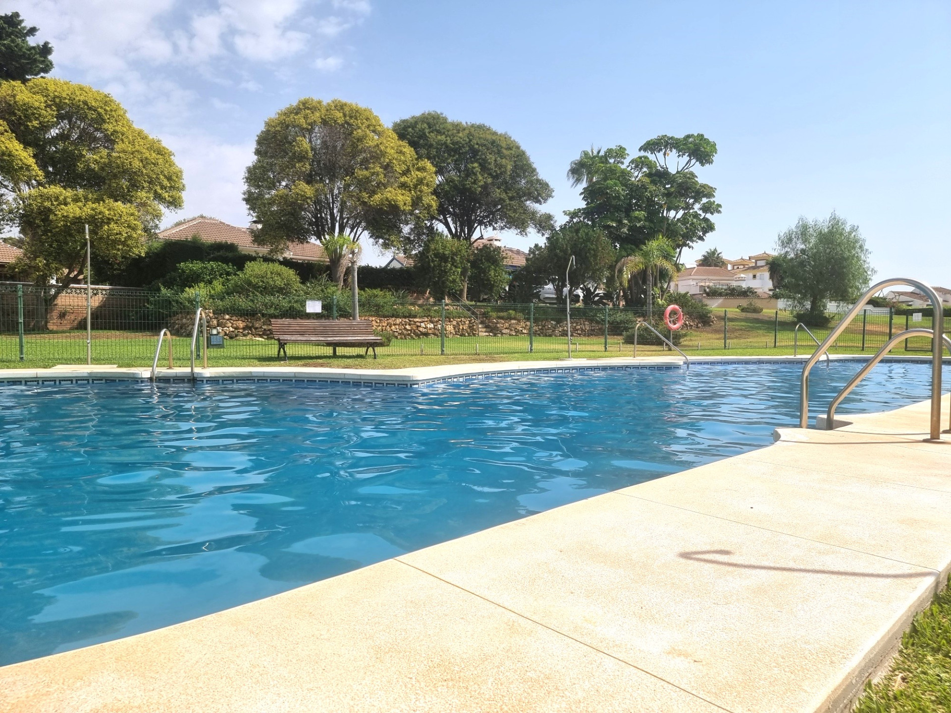 Beautiful Detached Villa in Lower Calahonda – Walking Distance to the Beach