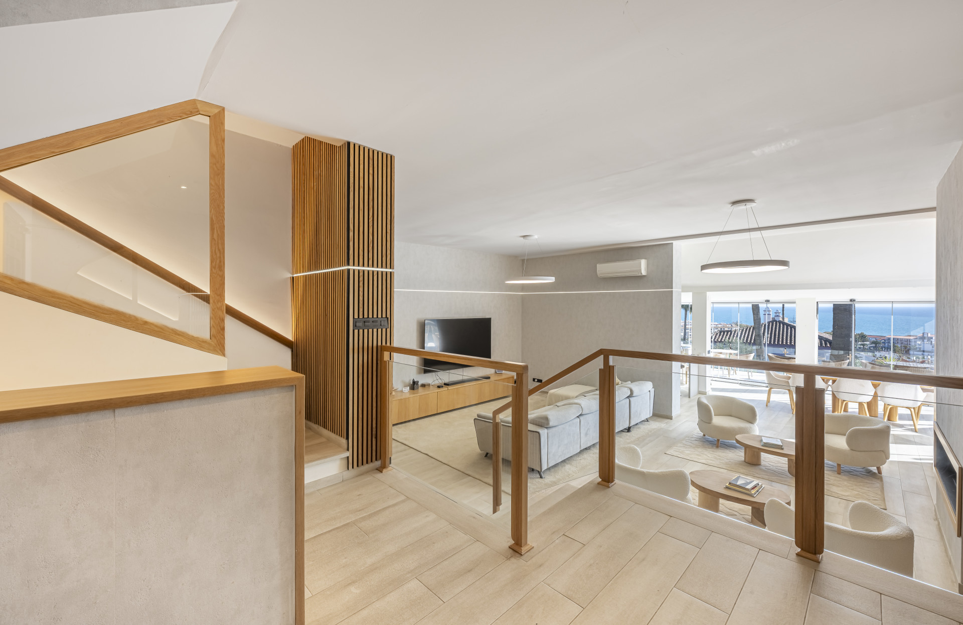 A Landmark Villa in La Duquesa with Panoramic Sea Views