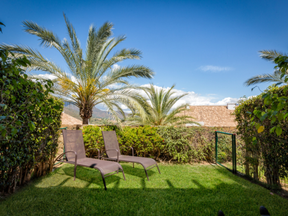 Elegant Townhouse with Golf Views in the Prestigious La Cala Golf, Mijas