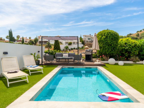 FAMILIE VILLA MIT PRIVATE POOL IN MIJAS COSTA