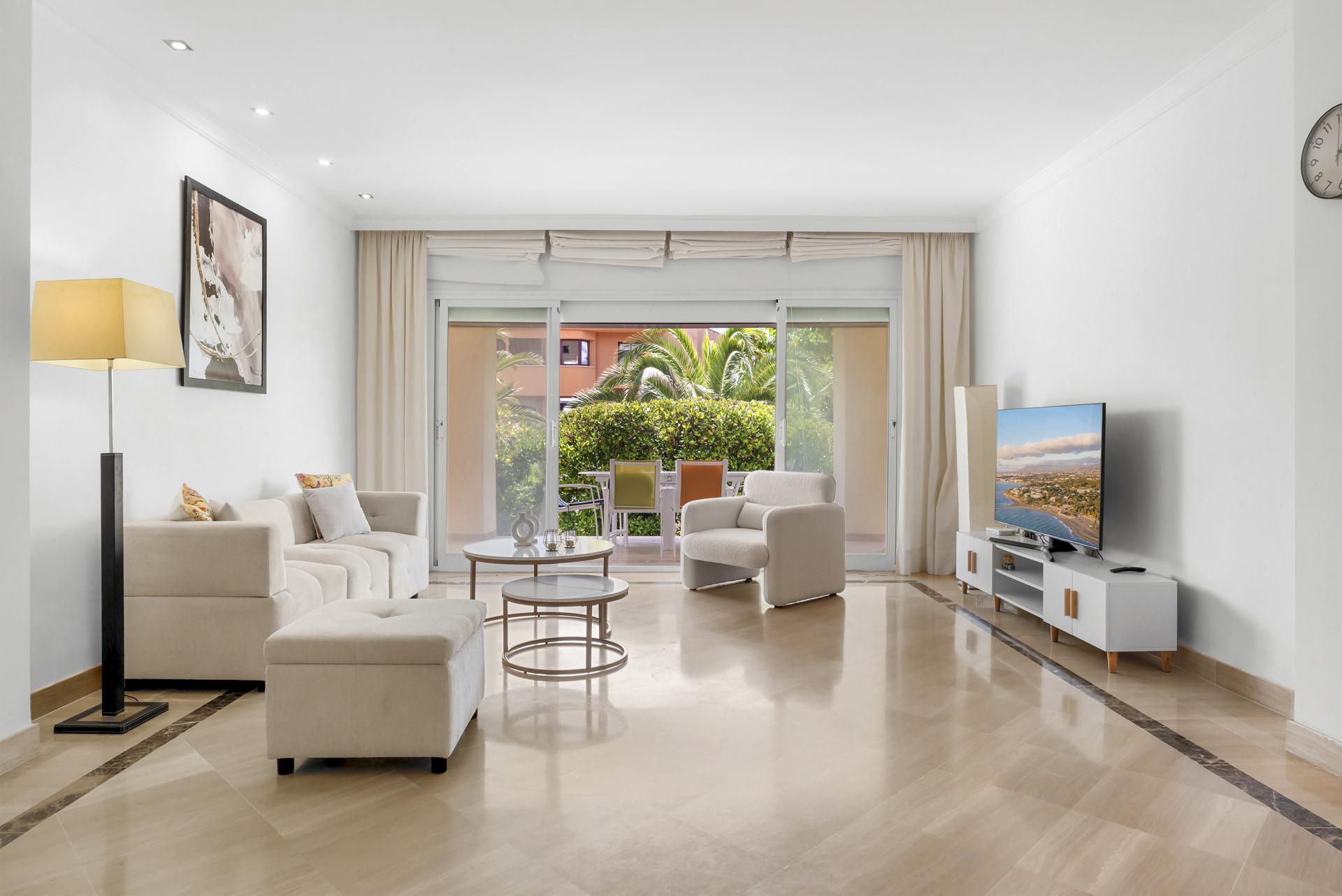 Ground Floor Apartment with Private Garden Just Moments from the Beach
