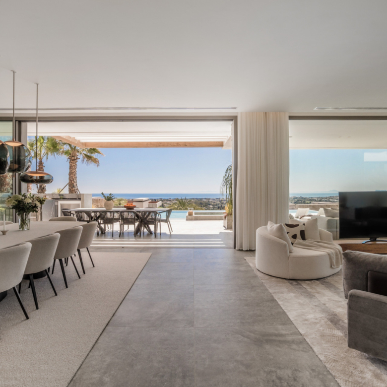Introducing The Hills 10, perched on the hills of La Quinta within the exclusive gated community of El Herrojo Alto.