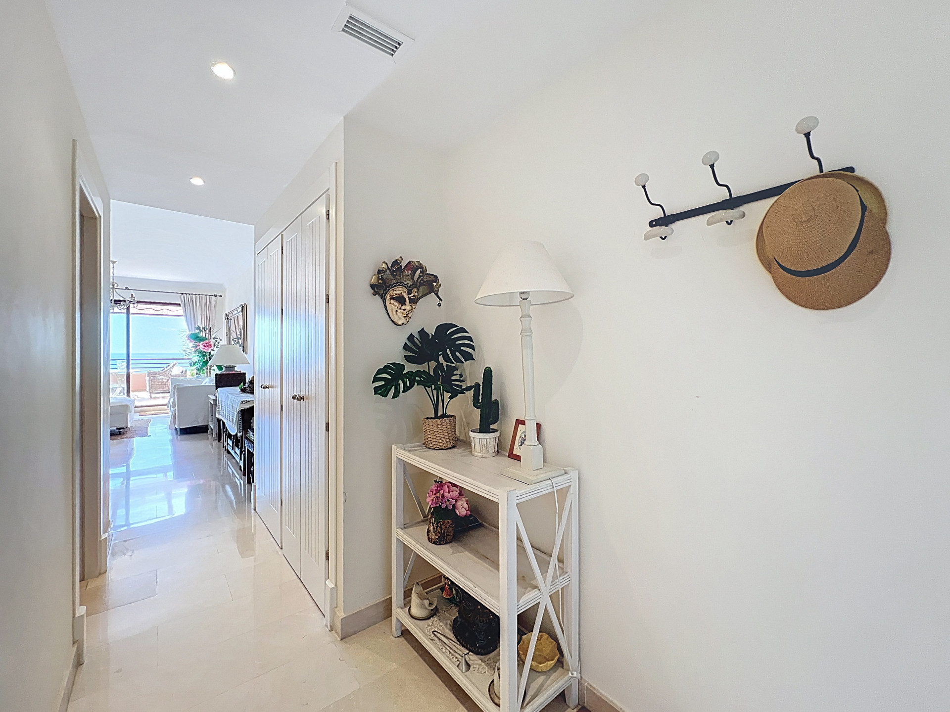 SEAVIEW 2bed Apartment in the prestigue Bahia de las Rocas