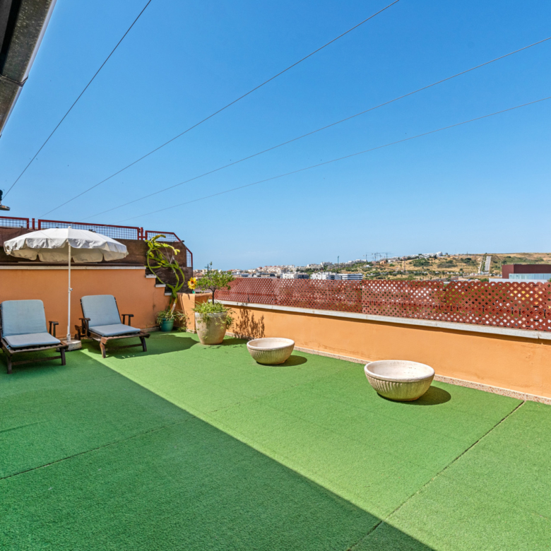 Stunning Penthouse in Estepona Center