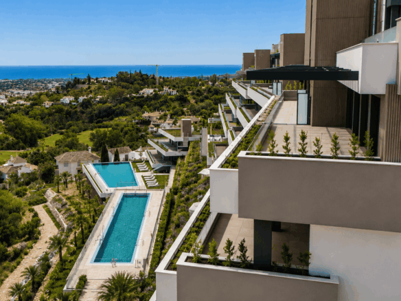 Fantastischer Komplex von Wohnungen mit 3 und 4 Schlafzimmern und Panoramablick auf das Meer.