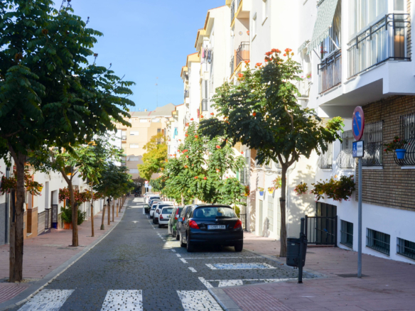 Investment Property with Three Rental Units in Central Estepona
