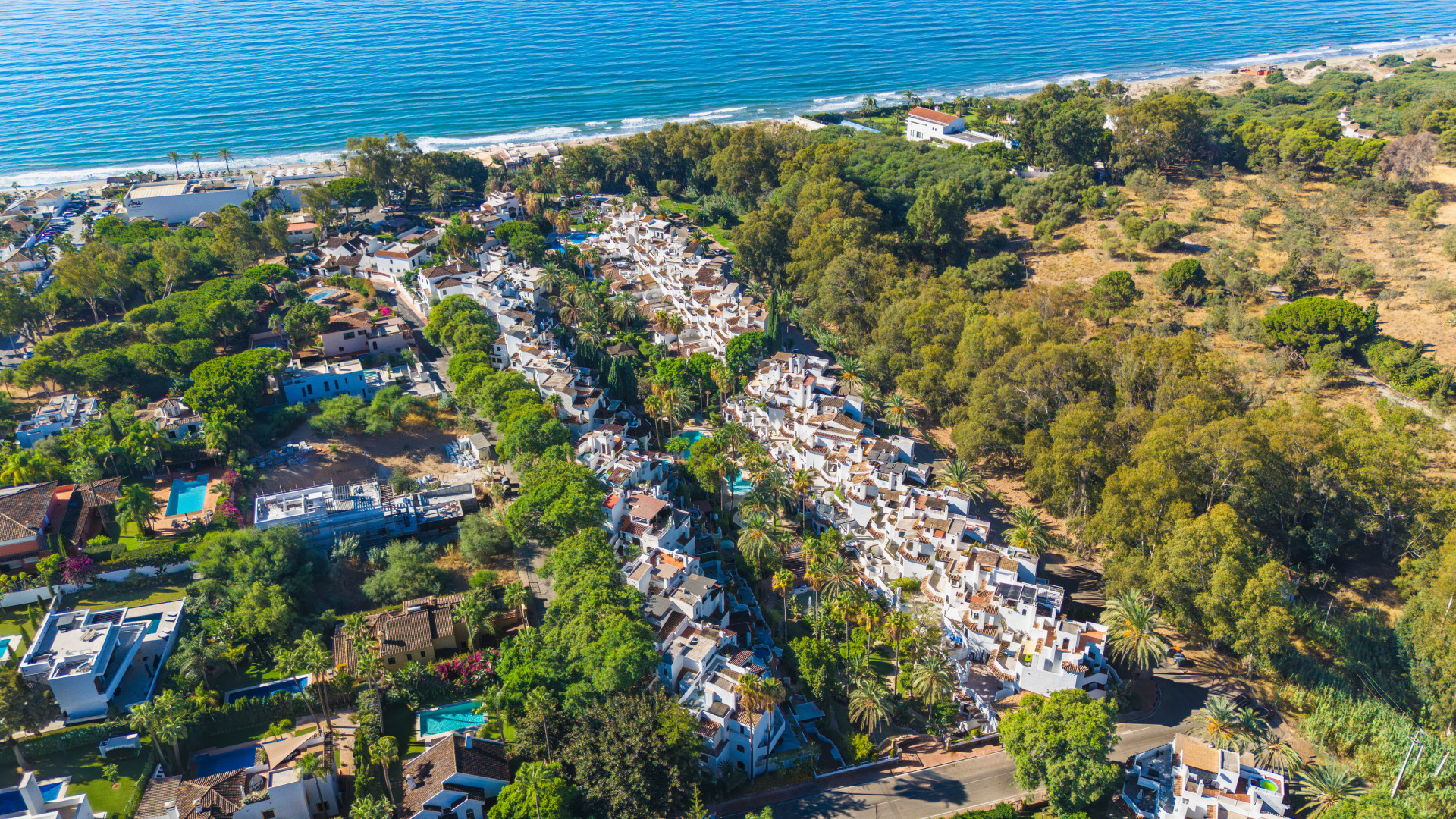 Okouzlujici jiho vychod orientace tri loznice byt ktery se nachazi ve velmi vyhledavane po Golden Beach urbanizace Elviria