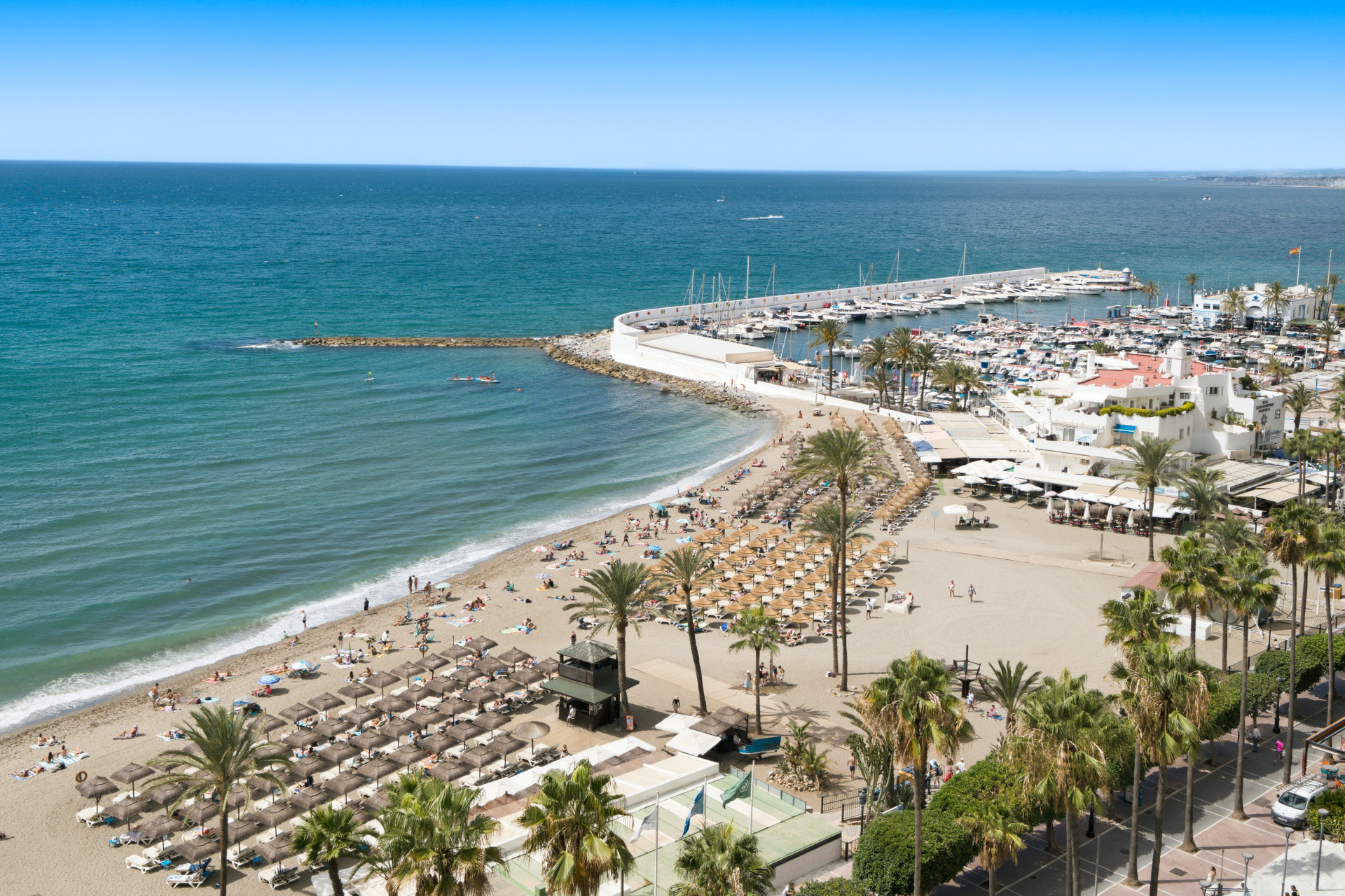 Ausergewohnliche Lage am Strand im Herzen von Marbella