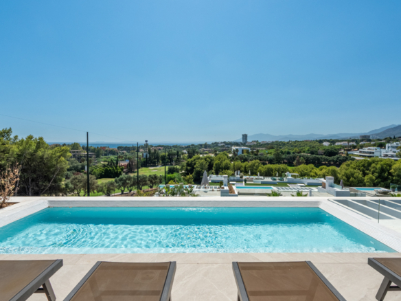 Brand-New 2-Bedroom Penthouse with Private Rooftop Pool in Soul Marbella