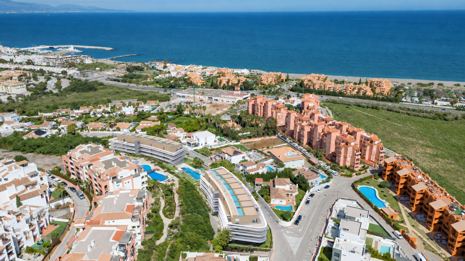 Brand New Apartment with Spacious Terrace and Views in Los Hidalgos Manilva 11