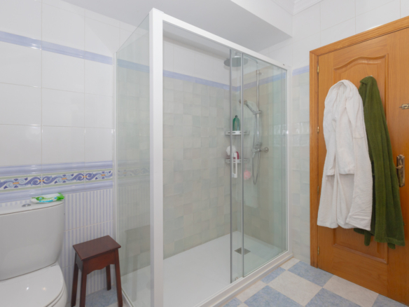 Detached villa in El Atabal with sea views