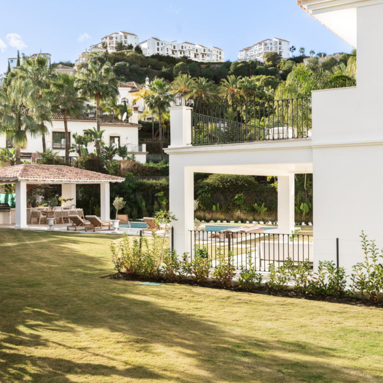 Elegant Contemporary Villa in Los Arqueros, Benahavís