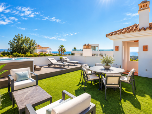 Exclusive 3-Bedroom Penthouse in Paraíso Pueblo – Benahavís