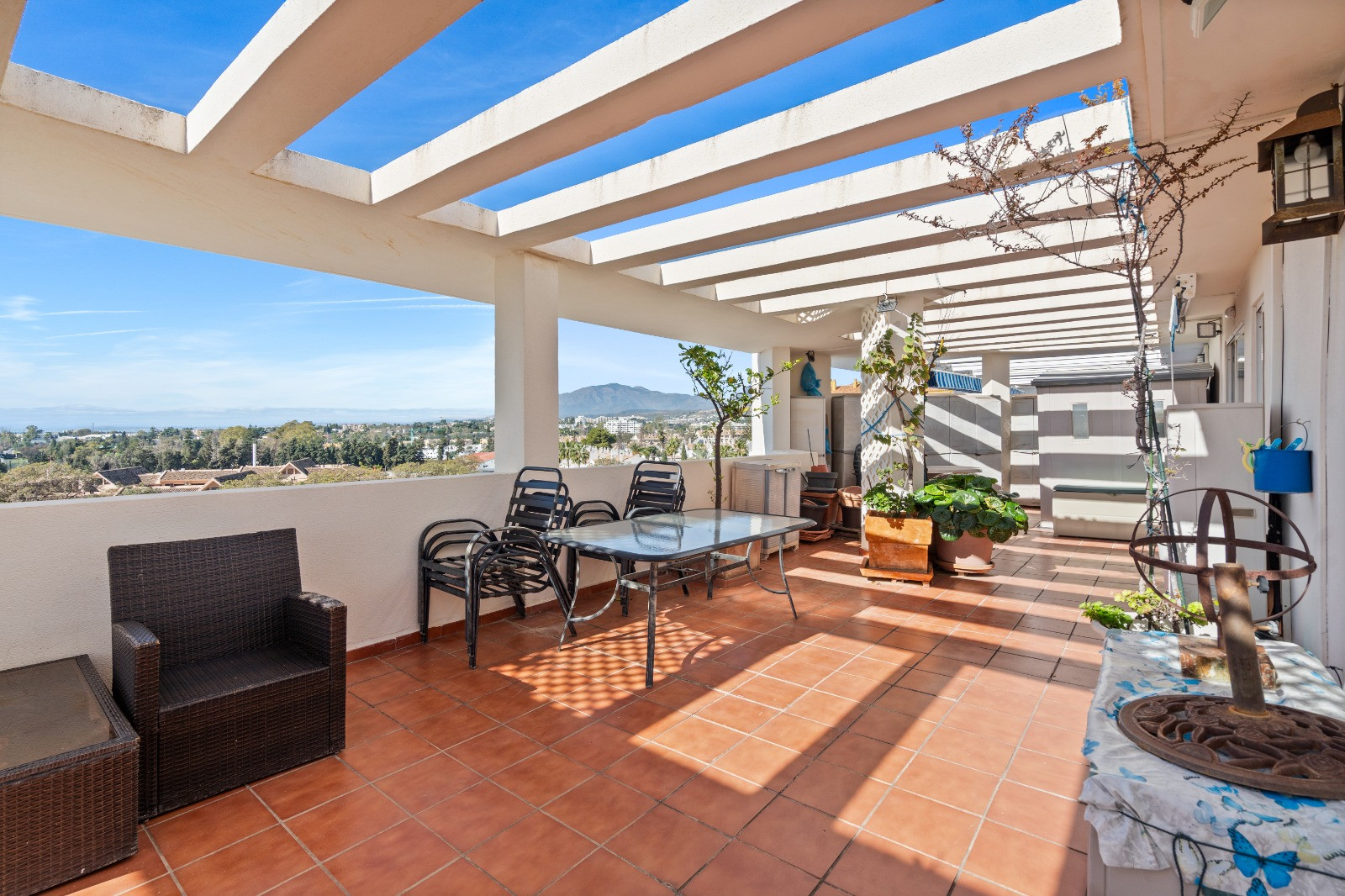 Amazing Penthouse with Open Panoramic Views on San Pedro Boulevard!